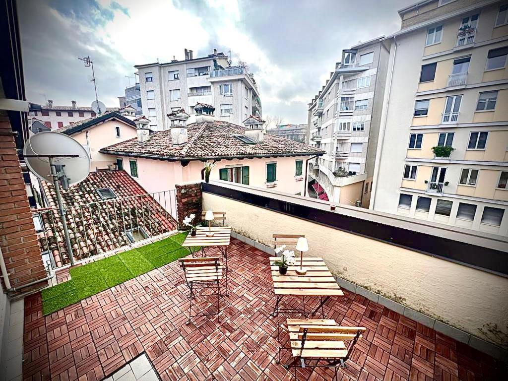 Appartement Alkece White à Udine Extérieur photo